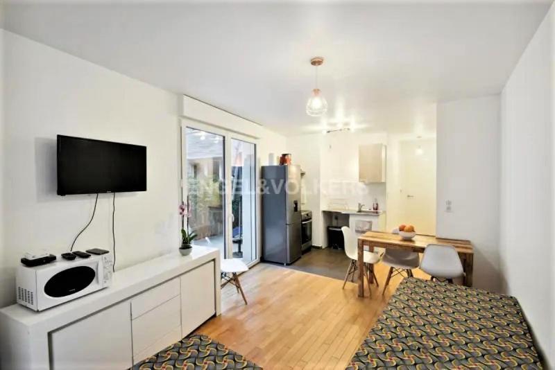 Appartement Deux Pieces Avec Terrasse Paris